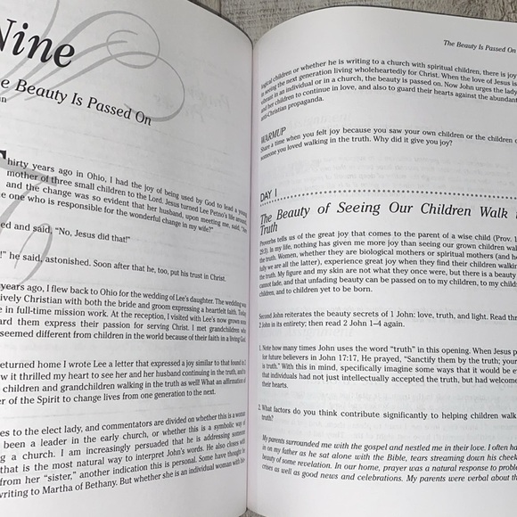 A Woman of Beauty book by Dee Bresten Series - Picture 8 of 12